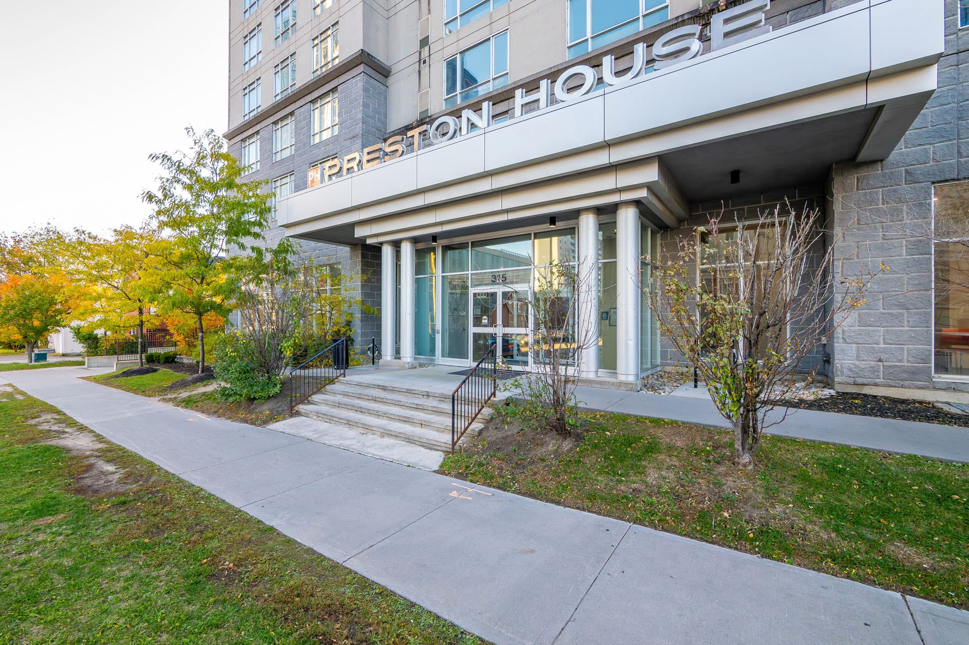 Preston House student apartments in Waterloo